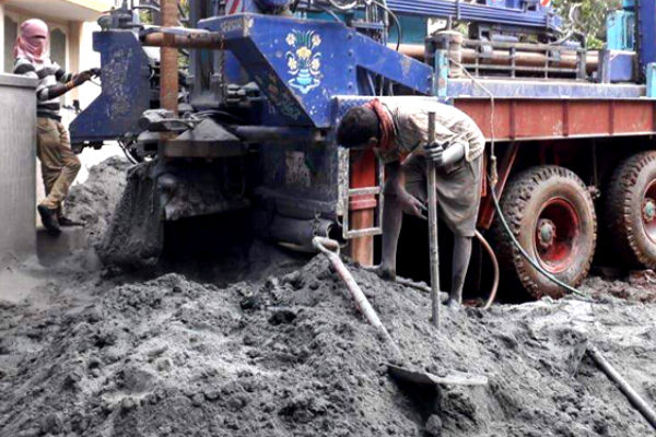 Compressor Borewell Drilling